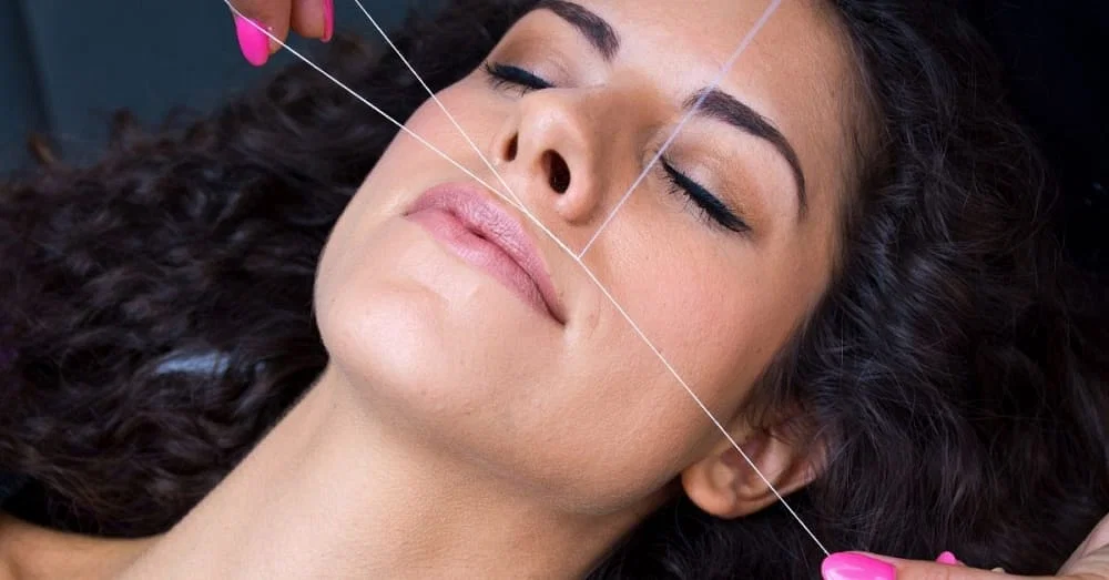 وصفات طبيعية لإزالة شعر الوجه